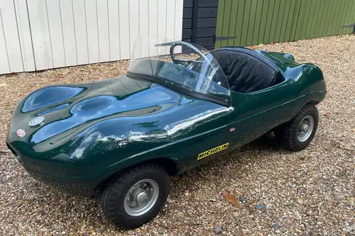 Watsonian Cheetah Cub Petrol-Driven Children's Car in the St-Sold