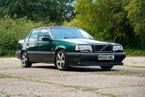 Photo 1 of 1 of 1995 Volvo 850 T-5R Saloon