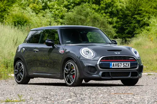 Photo 1 of 1 of 2017 MINI John Cooper Works - 622 Miles from New