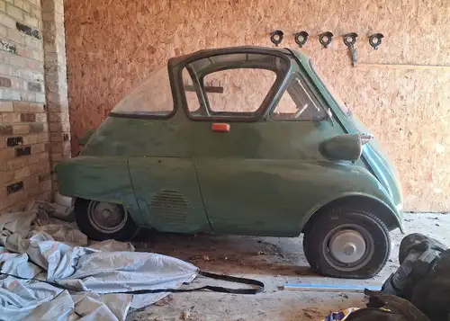 Photo 1 of 1 of 1957 BMW Isetta 250 Bubble Car - Standard Model