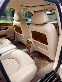 2000 Bentley Arnage - 36,000 miles & Just One Former Keeper-Sold