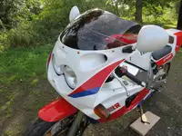 1991 Yamaha FZR750R OW01 749cc-Sold
