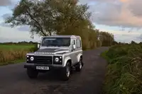 2007 Land Rover Defender 90 XS SW-Sold