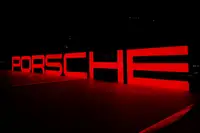 L lg dA uminiumdSl m dd'Polsch '- ty  dI  umin t dd ign-Sold    