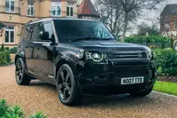 2021 Land Rover Defender 110 5.0 V8 Bond Edition - 1 of 10 -For Sale