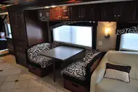2007 Fleetwood Revolution 40 LE Full Wall Slide Out-For Sale