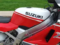 1990 Suzuki RGV250R 249cc-Sold