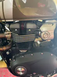 2021 Triumph Speed Twin Custom 1198cc-For Sale