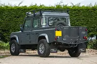 2002 Land Rover Defender 110 TD5 Double-Cab 2.5L-For Sale
