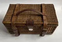Six-Person Fold-Fronted Picnic Set from circa 1904-Sold