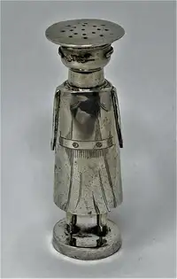 Silver Mr. Popple Chauffeur Pepper Condiment Shaker by Saunders & Shepherd, Chester 1908