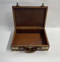 Dispatch Case Bearing the Insignia of the Royal Rifle Corps