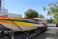 2004 Cigarette 36 Gladiator-Sold