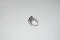 Stunning 7.75ct Tanzanite and Diamond Ring