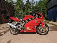 2000 Ducati 750 Super Sport 748cc-Sold
