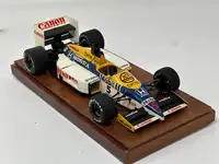 Hand-Made Model of Nigel Mansell's 1986 British GP-Winning W-For Sale