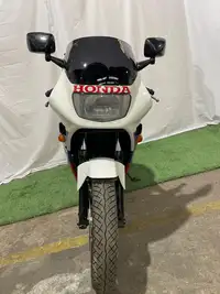1987 Honda VFR400 NC21 398cc-Sold