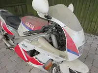 1991 Yamaha FZR1000 1,002cc-Sold