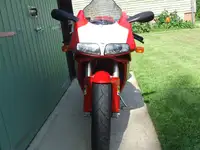 1998 Ducati 748 Biposto 853cc-Sold