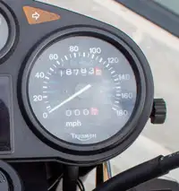 1995 Triumph Trident 900 Triple 885cc-Sold