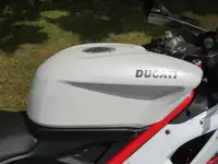2011 Ducati 848 Evo 849cc-For Sale