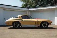 1965 Chevrolet Corvette C2 Stingray FIA Race Car-For Sale