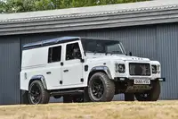 2015 Land Rover Defender 110 Utility 2.2-litre #001 GYRO Edi-Sold