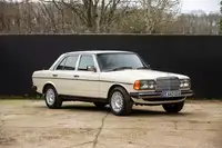 1985 Mercedes-Benz 230E (W123) Saloon-Sold