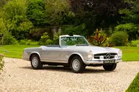 1969 Mercedes-Benz 280SL Pagoda (W113)-Sold