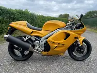 1997 Triumph T595 Daytona 955cc-Sold