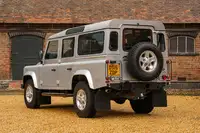 2015 Land Rover Defender 110 XS Station Wagon-Sold