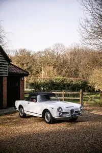1963 Alfa Romeo 2600 Spider Coachwork by Carrozzeria Touring-For Sale