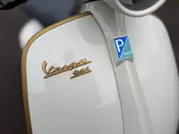 2021 Vespa 946 Christian Dior 124cc-Sold