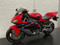2005 Honda CBR1000RR SC57 Fireblade 998cc-Sold