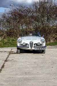1963 Alfa Romeo Giulia Spider 1600 (Tipo 101.23)-Sold