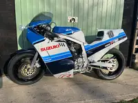 1985 Suzuki GSX-R750F 748cc-For Sale