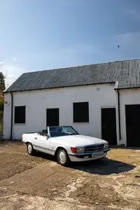 1986 Mercedes-Benz 300SL (R107)-Sold