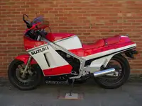 1985 Suzuki RG400 397cc-For Sale
