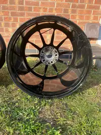 A Pair of Lamborghini Huracan GT3 Evo Wheels-For Sale