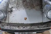 1989 Porcshe 911 3.2 Carrera Sport Coupé - barn find-Sold