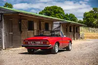 1975 Alfa Romeo 2000 Spider Veloce-Sold