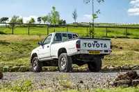 2003 Toyota Hilux EX 250-Sold