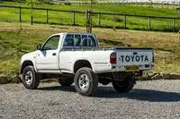 2003 Toyota Hilux EX 250-Sold