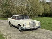 1963 Mercedes-Benz 220SE W111-For Sale