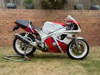 1993 Yamaha FZR400RR SP 399cc-Sold