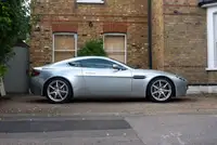 2006 Aston Martin V8 Vantage é-Sold