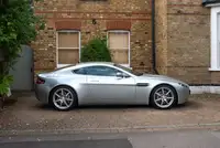 2006 Aston Martin V8 Vantage é-Sold
