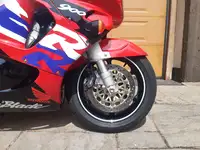1997 Honda Fireblade CBR 900 RR-V-Sold