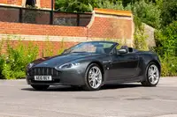 2010 Aston Martin V8 Vantage Roadster-For Sale