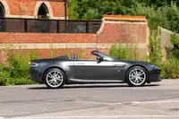 2010 Aston Martin V8 Vantage Roadster-For Sale